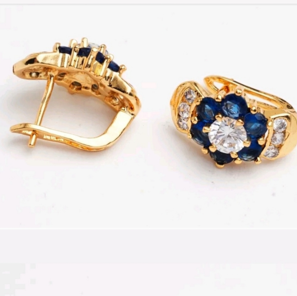 24k Gold Filled Blue C.Z Stone Hoop Earringsmain